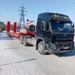 Новый тягач Volvo с прицепом ООО «ТрансСервис»