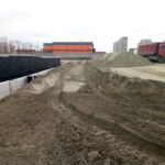 Обратная засыпка пазух котлована песком на ЖК «Корней» - 2